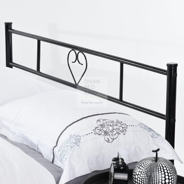 Amor Black Metal Heart Design Metal Bed Frame